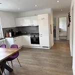 Designer-apartment Near Duesseldorf+cologne