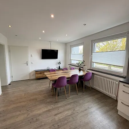 Designer-apartment Near Düsseldorf+cologne Apartment Neuss