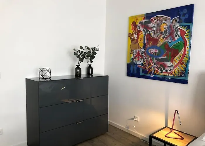 Designer-apartment Near Duesseldorf+cologne Apartment